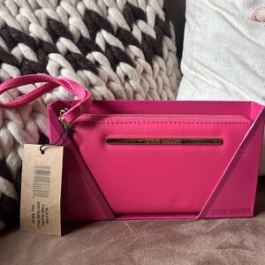 Steve Madden Pink Flash BZIPPY BOXED WALLET, Valentine’s Day Gift - New w tags